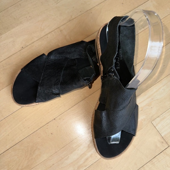 Sesto Meucci Sylke Black Leather Criss Cross Bands Sandal, 7.5 CB2414 - Picture 4 of 6